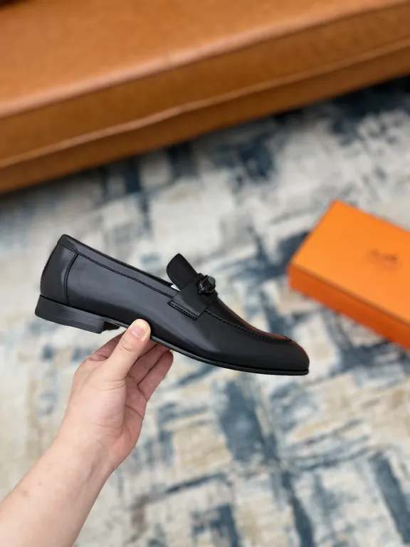 Hermes Shoe 